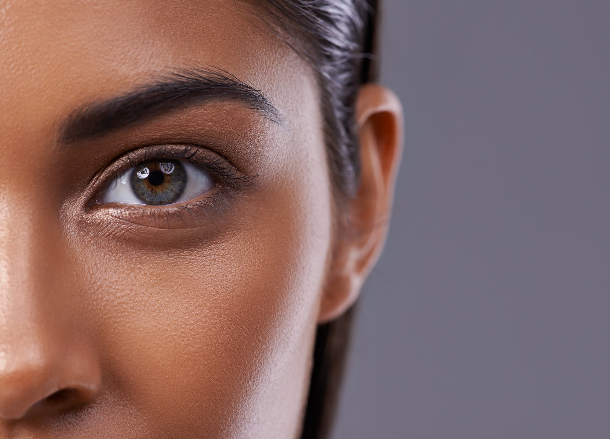 عوارض فیلر چشم – آیا فیلرزیر چشم باعث کوچک شدن چشم می شود
